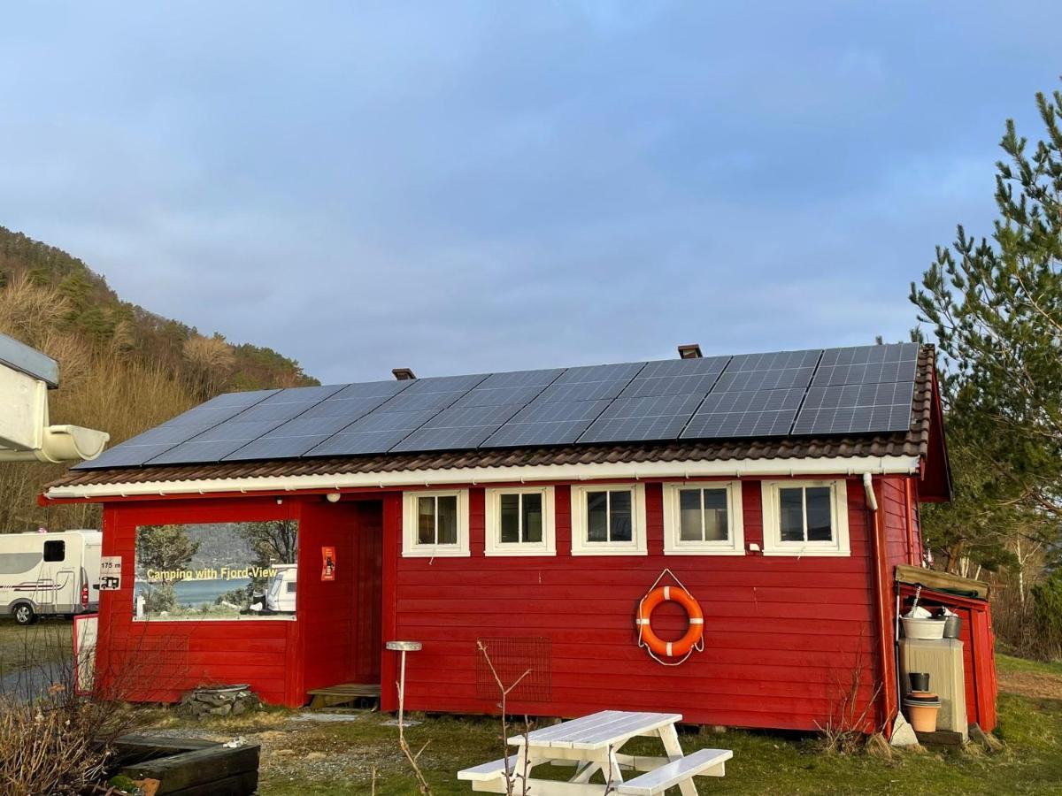 Langenuen Motel & Camping Stord Esterno foto