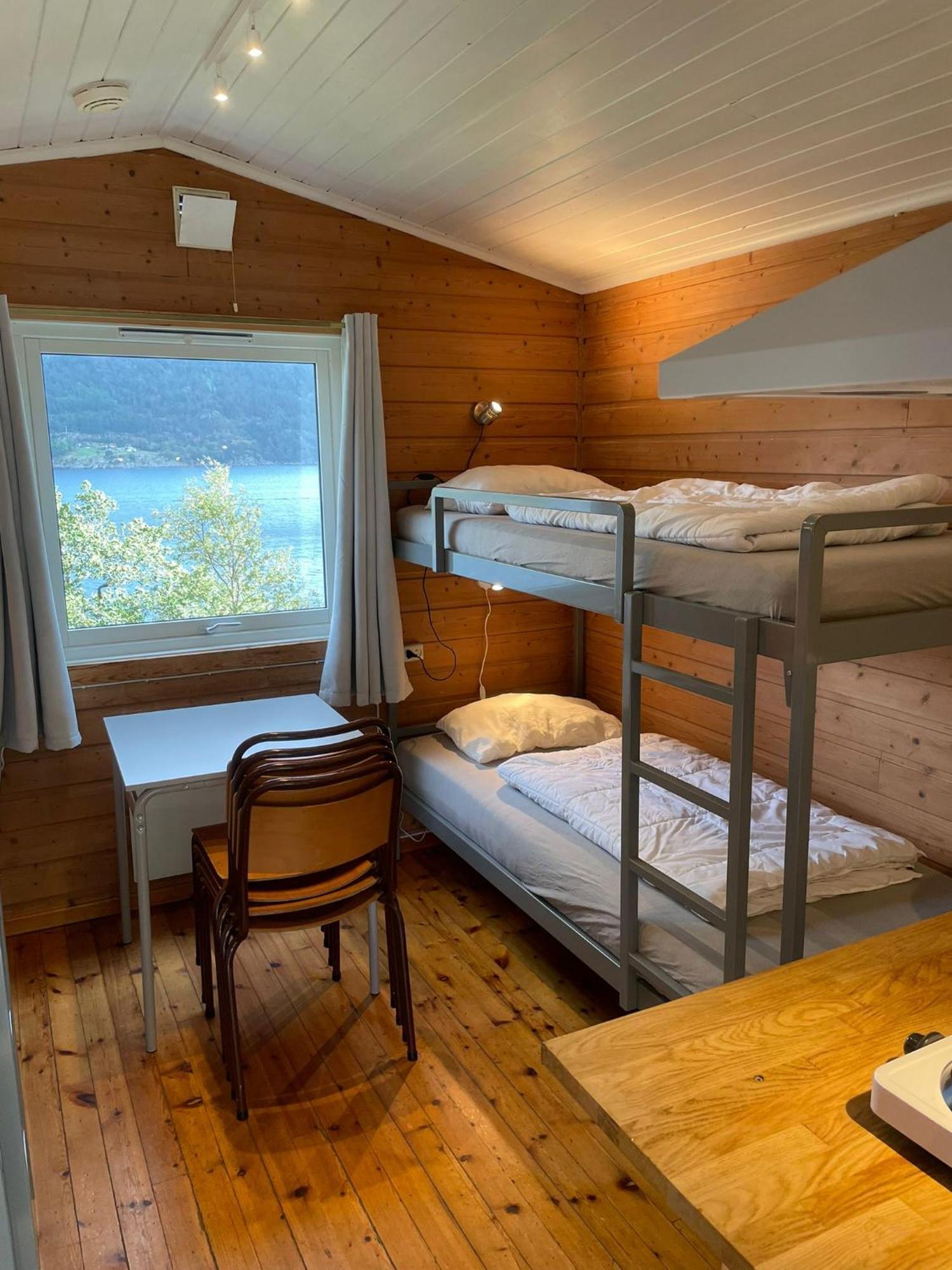 Langenuen Motel & Camping Stord Esterno foto