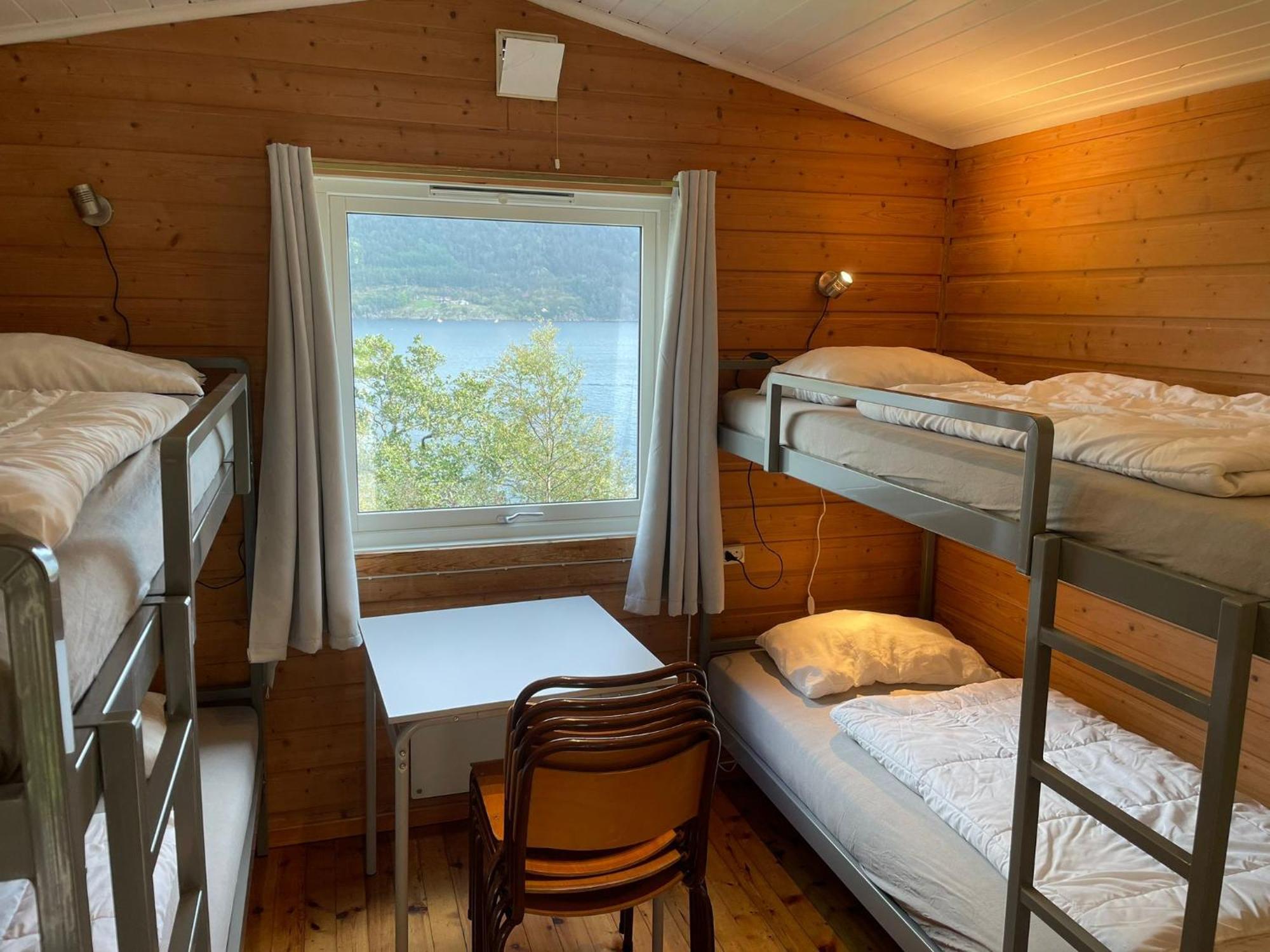 Langenuen Motel & Camping Stord Esterno foto