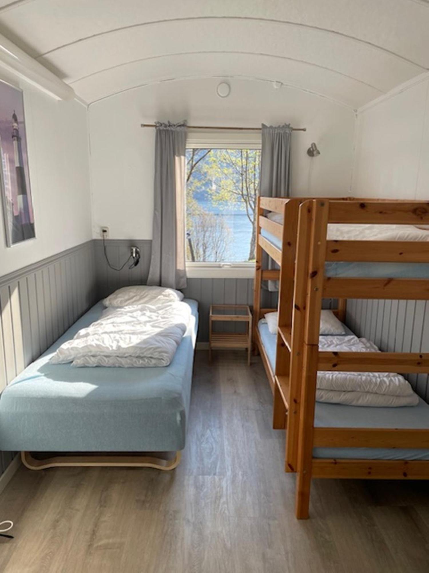 Langenuen Motel & Camping Stord Esterno foto