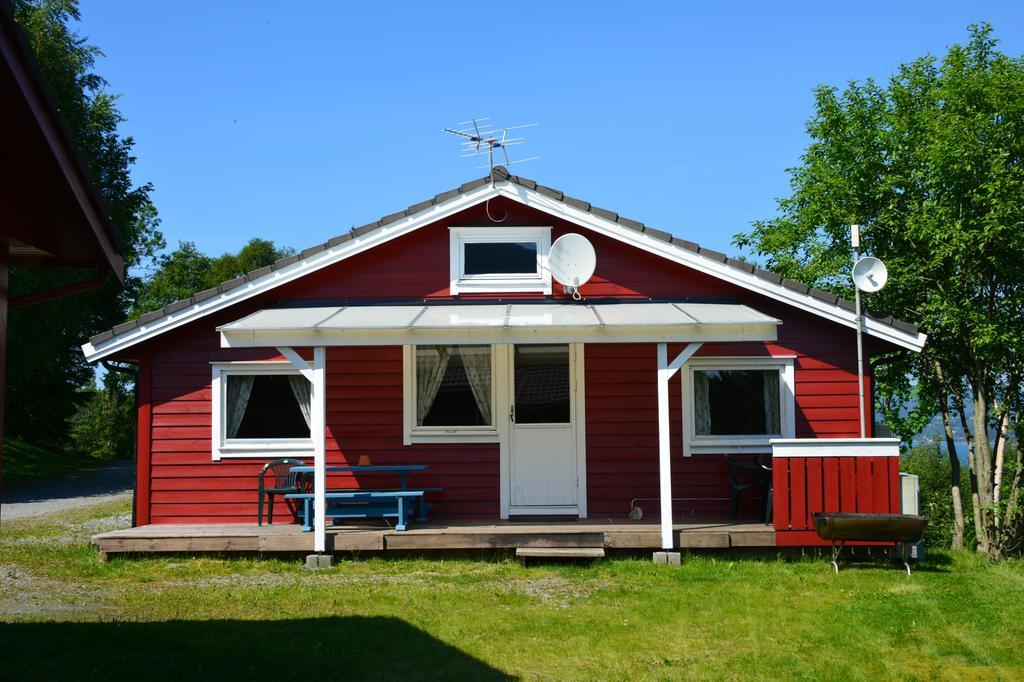 Langenuen Motel & Camping Stord Esterno foto