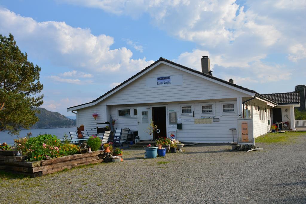 Langenuen Motel & Camping Stord Esterno foto